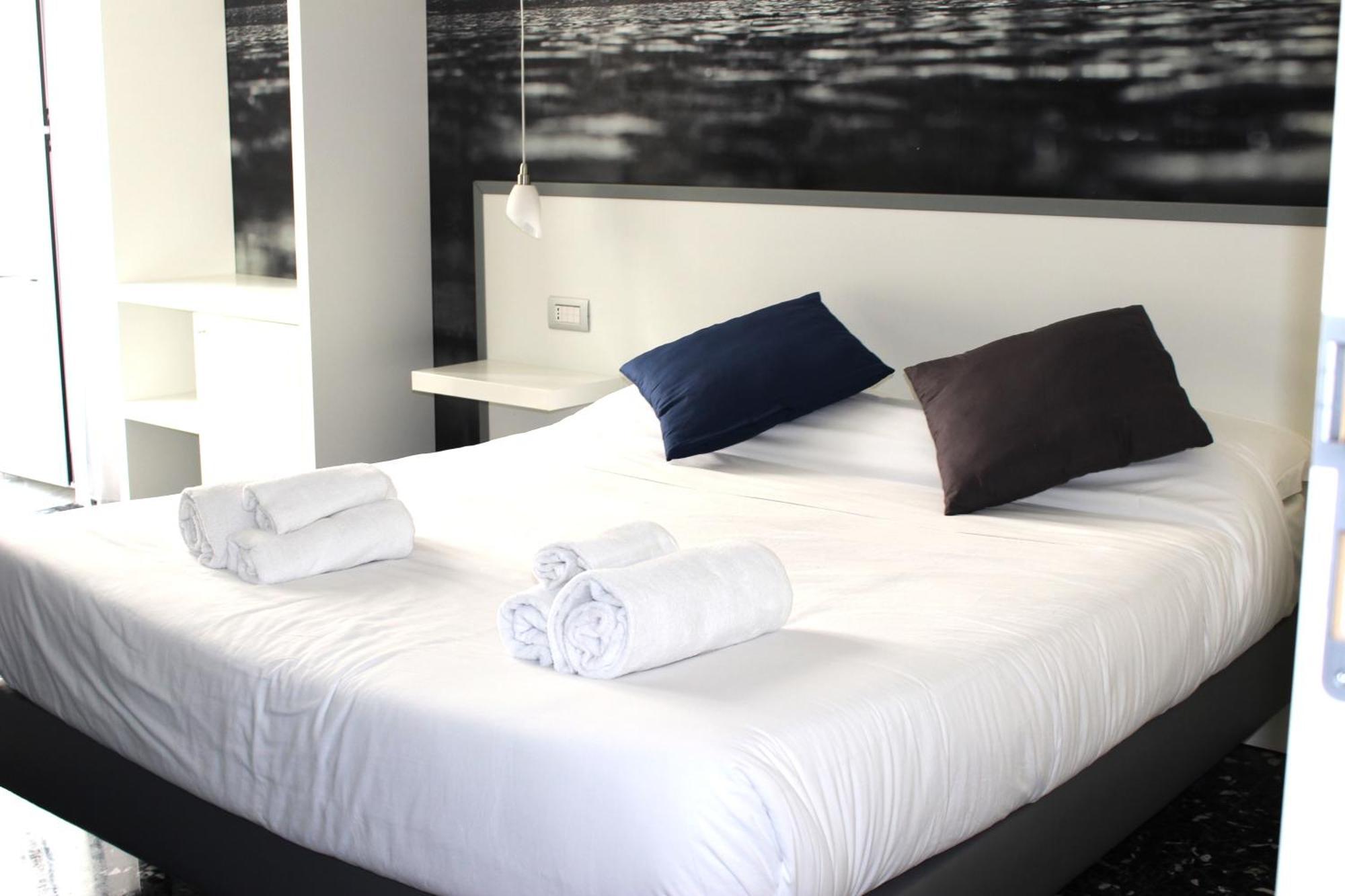 נאפולי Beverello Rooms מראה חיצוני תמונה